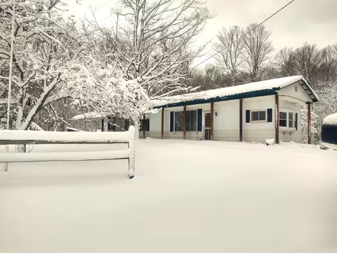 6470 M-32, Atlanta, MI 49709