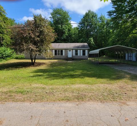 5943 Driftwood Ln, Bellaire, MI 49615