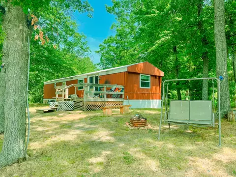 5828 Twin Lakes St Helen Mi 48656, Saint Helen, MI 48656