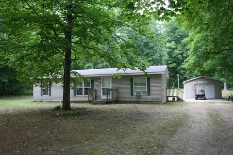 10581 N 9 Mile Road Lake City Mi 49651 Rd, Lake City, MI 49651