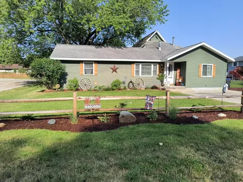 180 N Franklin St, Alpena, MI 49707