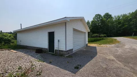 2683 E Spruce Road Spruce Mi 48762 Rd, Spruce, MI 48762 photo 3
