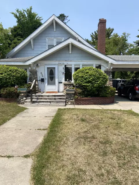 286 W Huron Avenue Rogers City Mi 49779 Ave, Rogers City, MI 49779