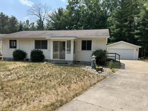 107 Swift Deer Trail Prudenville Mi 48651 Trl, Prudenville, MI 48651