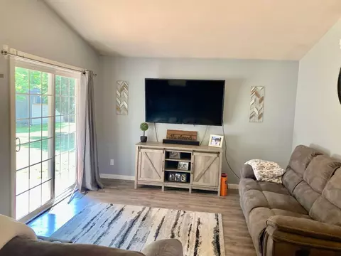 903 W Deer Street Gladwin Mi 48624 St, Gladwin, MI 48624 photo 2