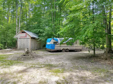 N Sunshine Trail, Vanderbilt, MI 49795 photo 6