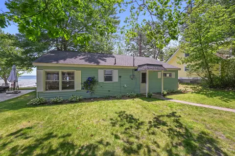 104 Haines Ave, Roscommon, MI 48653