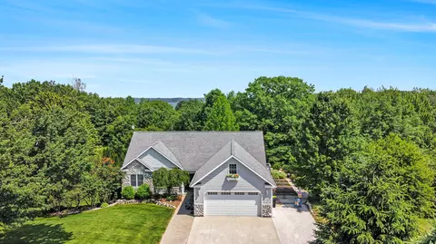 7910 Golfview Lane Cheboygan Mi 49721 Ln, Cheboygan, MI 49721