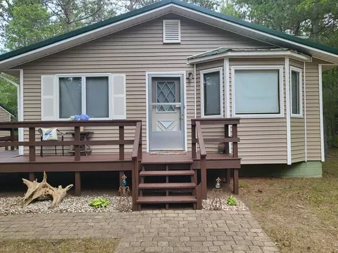 8652 Lovells Rd, Grayling, MI 49738 photo 4