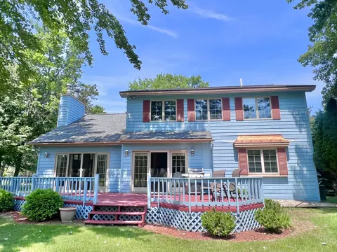 1869 Lakewood Drive Gaylord Mi 49735 Dr, Gaylord, MI 49735