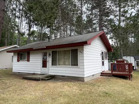 214 Chestnut Rd, Roscommon, MI 48653