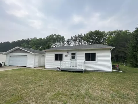 205 W Loves Dr, Roscommon, MI 48653