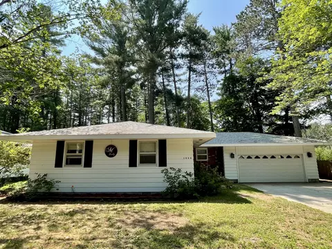 1069 Patrick Drive Gaylord Mi 49735 Dr, Gaylord, MI 49735