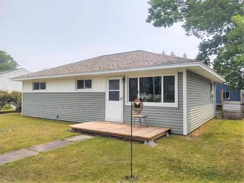 764 Charles St, Rogers City, MI 49779