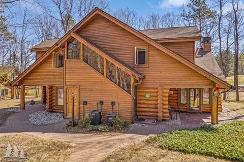 586 Wild Turkey Ln, Lewiston, MI 49756
