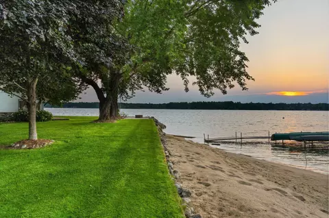 4560 Pinehurst Ave, Gaylord, MI 49735