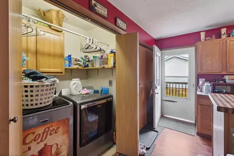910 W Martin St, Gladwin, MI 48624 photo 10