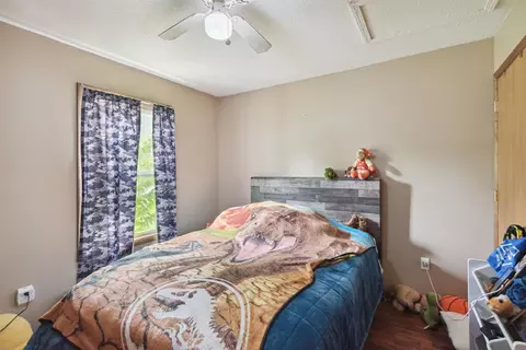 910 W Martin St, Gladwin, MI 48624 photo 9