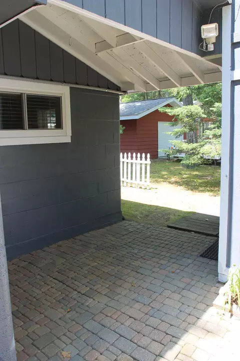 110 Walnut Ave, Roscommon, MI 48653 photo 32
