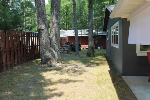 110 Walnut Ave, Roscommon, MI 48653 photo 34