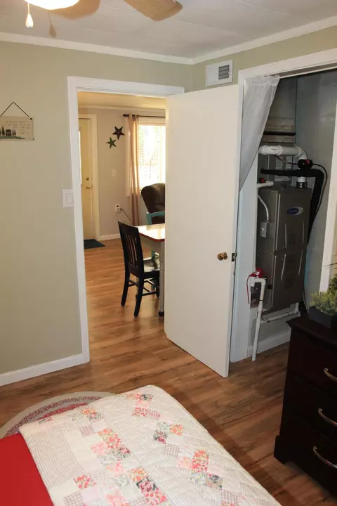 110 Walnut Ave, Roscommon, MI 48653 photo 15