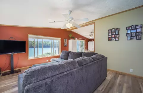 11353 Manning Dr, Frederic, MI 49733 photo 12