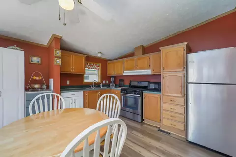 11353 Manning Dr, Frederic, MI 49733 photo 8
