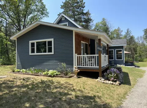 208 Berry Patch Cir, Grayling, MI 49738 photo 3