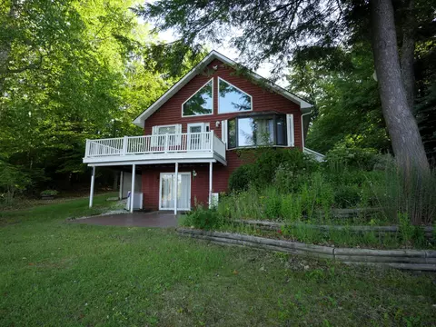 6887 Kelley Drive Millersburg Mi 49759 Dr, Millersburg, MI 49759