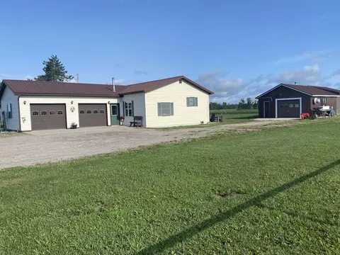 8122 E Metz Highway Posen Mi 49776 Hwy, Posen, MI 49776