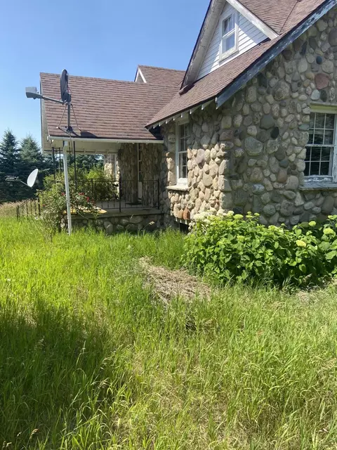 4291 M-68 Afton Mi 49705, Afton, MI 49705