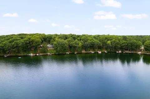 7513 7508 Arrowroot Trail Gaylord Mi 49735 Trl, Gaylord, MI 49735