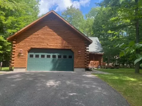 896 Spring Drive Gaylord Mi 49735 Dr, Gaylord, MI 49735