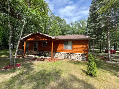 202 Stanley Drive Houghton Lake Mi 48629 Dr, Houghton Lake, MI 48629