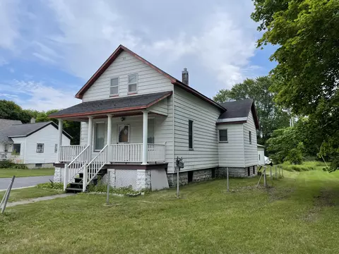 1126 Ford Ave, Alpena, MI 49707