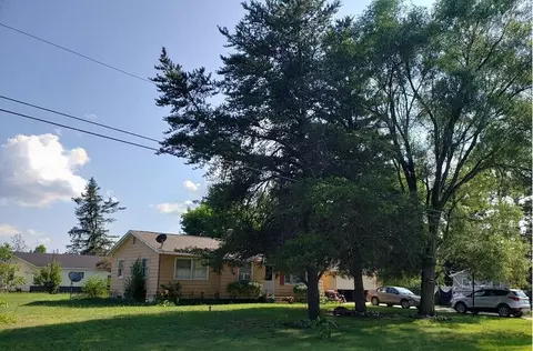 303 Arthur St, Grayling, MI 49738