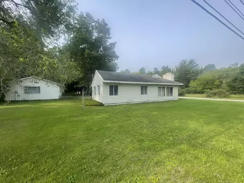 607 Federal Avenue Houghton Lake Mi 48629 Ave, Houghton Lake, MI 48629