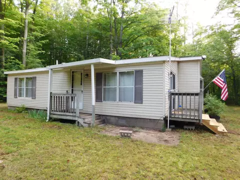 5804 Donnybrook, Frederic, MI 49733 photo 3