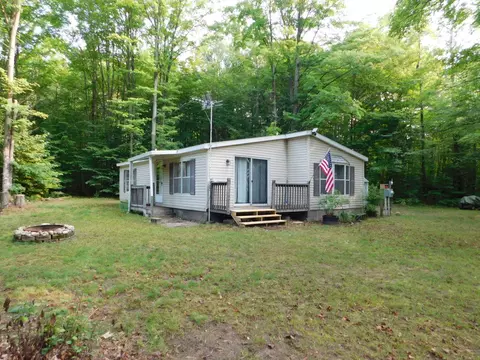 5804 Donnybrook, Frederic, MI 49733 photo 2
