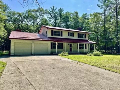 7090 Loud Dr, Oscoda, MI 48750