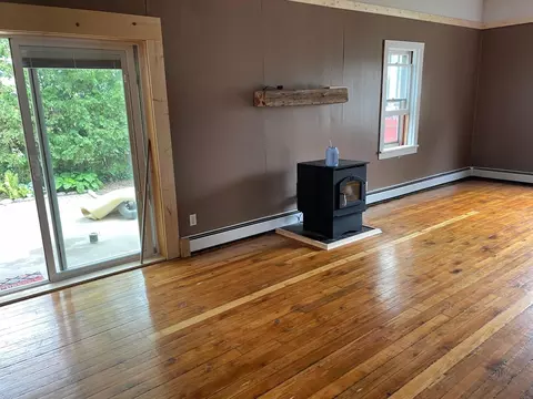 310 E State St, Cheboygan, MI 49721 photo 10