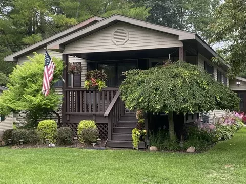 1303 Sheridan Drive Alpena Mi 49707 Dr, Alpena, MI 49707