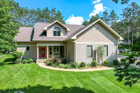 6783 Colonial Court Gaylord Mi 49735 Ct, Gaylord, MI 49735