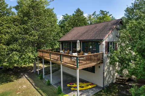 3280 Channel Dr, Lewiston, MI 49756