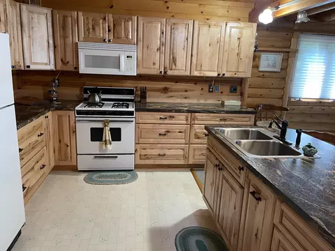 11365 Bradford Dr, Frederic, MI 49733 photo 8