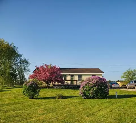 101 E Vfw Rd, Cheboygan, MI 49721