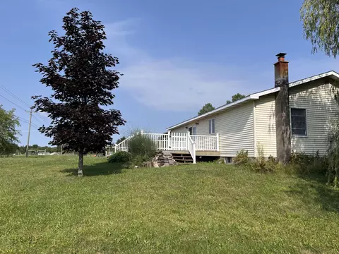 101 E Vfw Rd, Cheboygan, MI 49721 photo 24