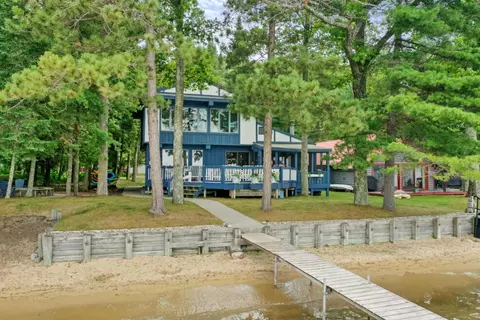 335 Clare Blvd, Roscommon, MI 48653 photo 2