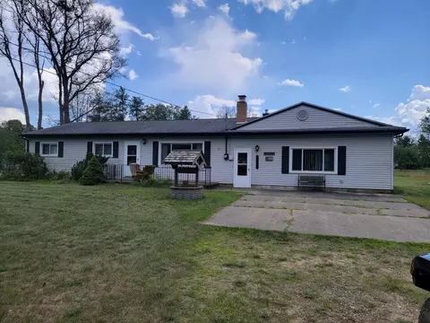 10614 Beaver Dr, Saint Helen, MI 48656