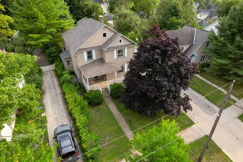 820 Michigan St, Petoskey, MI 49770